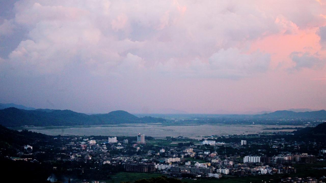 Hotel Shreemoyee Inn - Kamakhya Temple Gauháti Kültér fotó